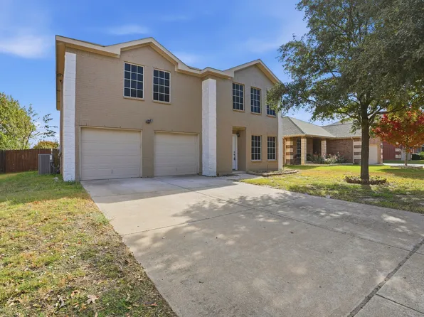 932 Robbins Way, Saginaw, TX 76179