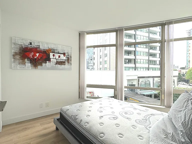 1288 Alberni St #403 — Photo 12