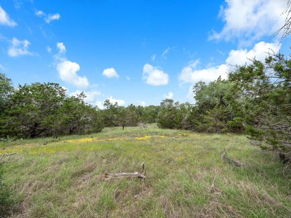 8005 Golden Oaks Ln, Austin, TX 78737