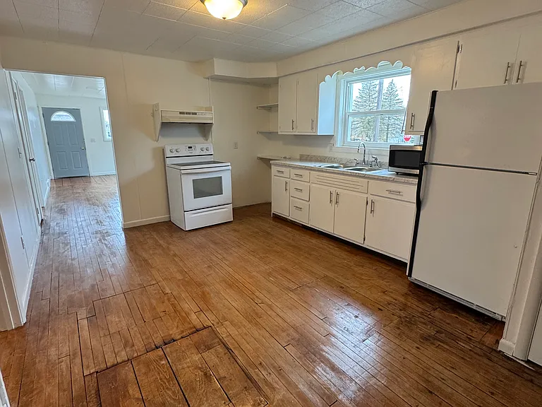 W8898 State Road 96 #A — Photo 2
