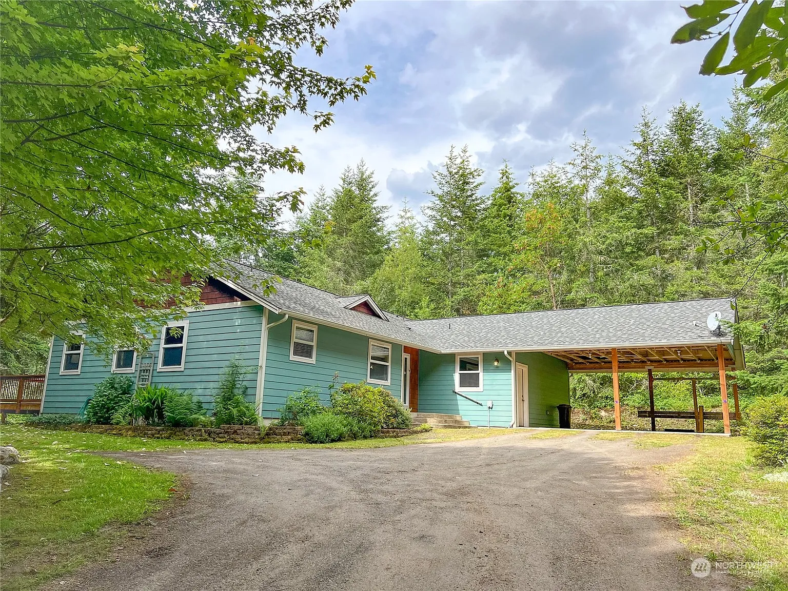 293 Boardwalk Avenue photo 1
