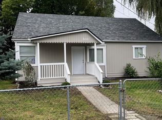 201 N Barker St, Mount Vernon, WA 98273