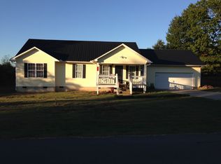 111 Riegel Xing, Trion, GA 30753