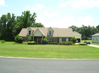 110 Cedar Grove Dr, Byhalia, MS 38611