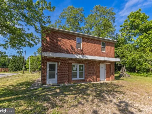 110 Jackson Rd, Berlin, NJ 08009