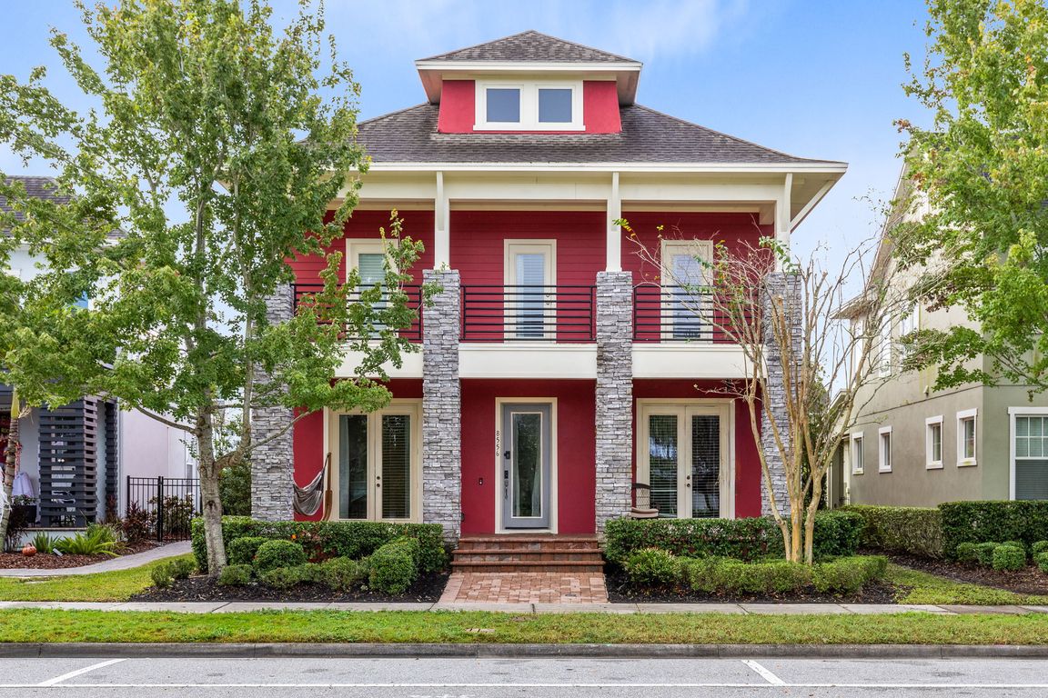 next background image