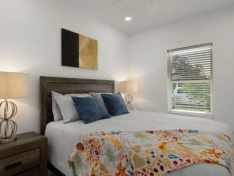 6001 N Playa Del Sol St — Photo 25