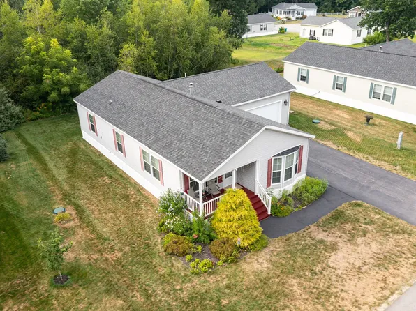 22 Alexandra Lane, Rochester, NH 03867