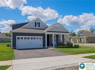 7879 Keystone Dr, Breinigsville, PA 18031