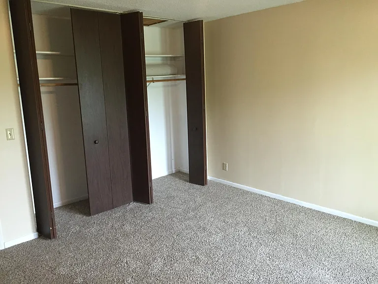 Primary Bedroom Closet