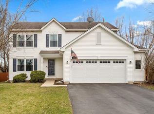 1452 Waterside Dr, Bolingbrook, IL