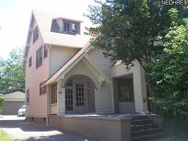 3124 Whitethorn Rd photo 1