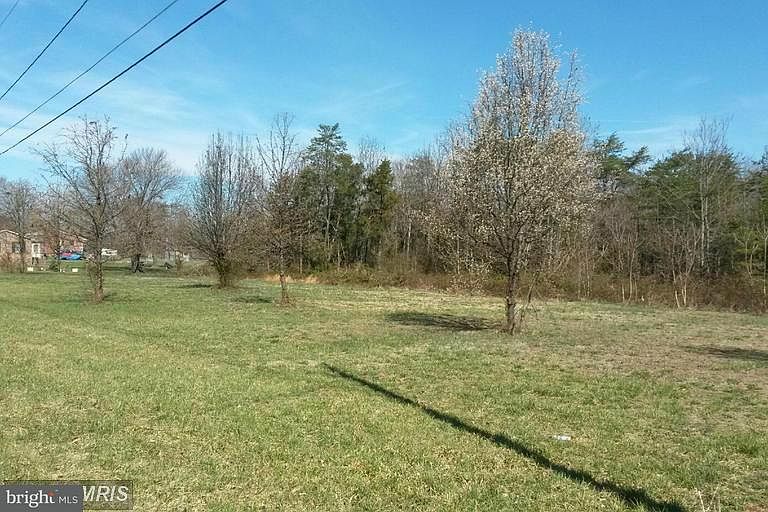 1st image of 5715 Ross Dr
