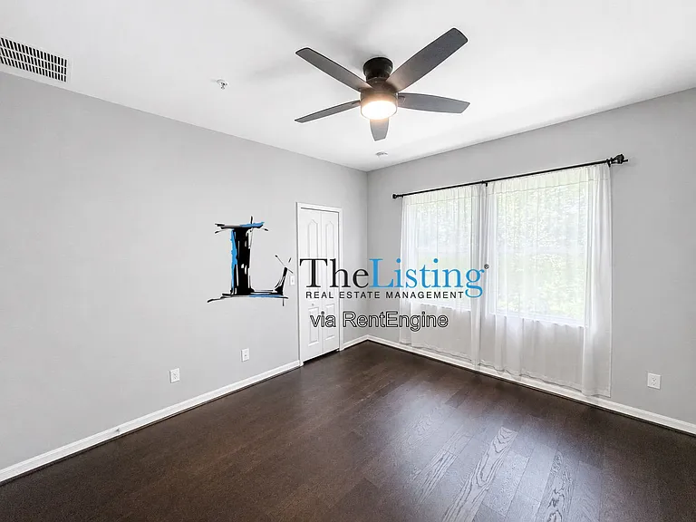 1331 Glenleigh Dr — Photo 17