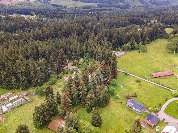 3rd image of 16010 Woodbrook Lane SE