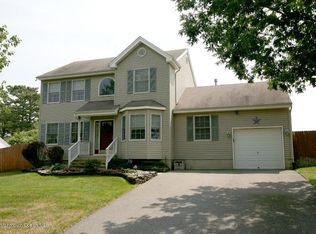 115 Voyager Ln, Manahawkin, NJ 08050