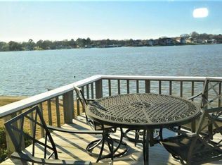 140 Saint Francis Ln, Gun Barrel City, TX 75156