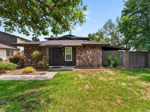 9941 Woodpark Dr, Santee, CA 92071