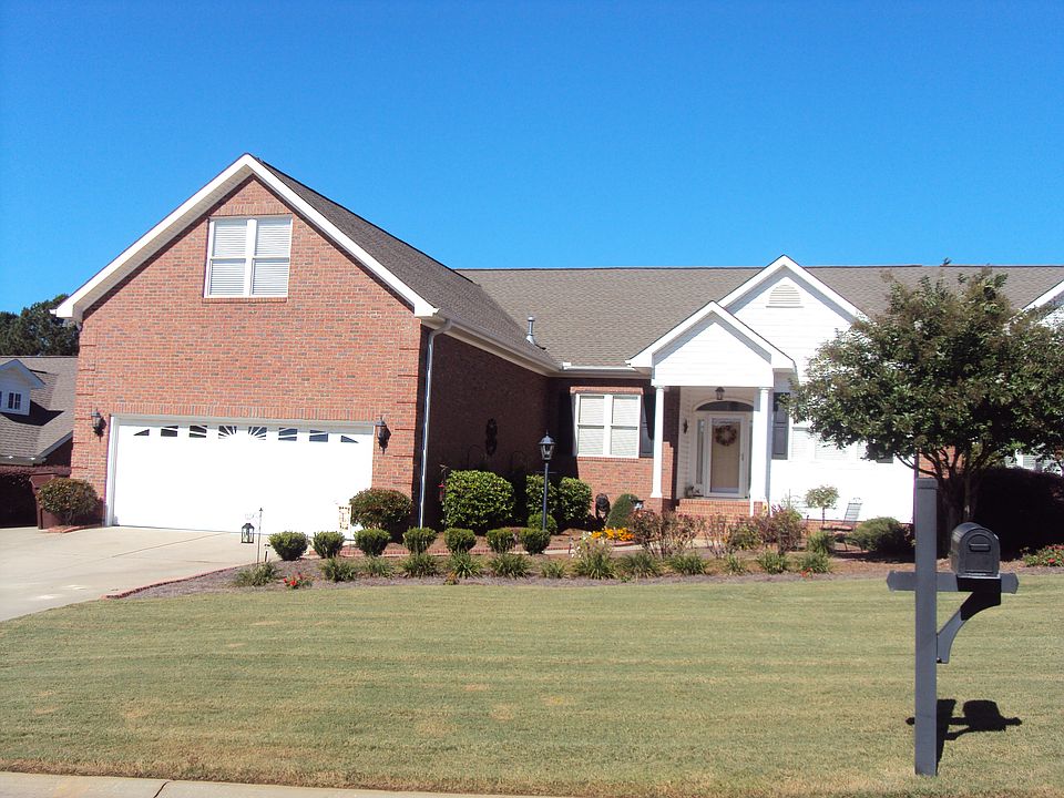136 Hunters Village Dr