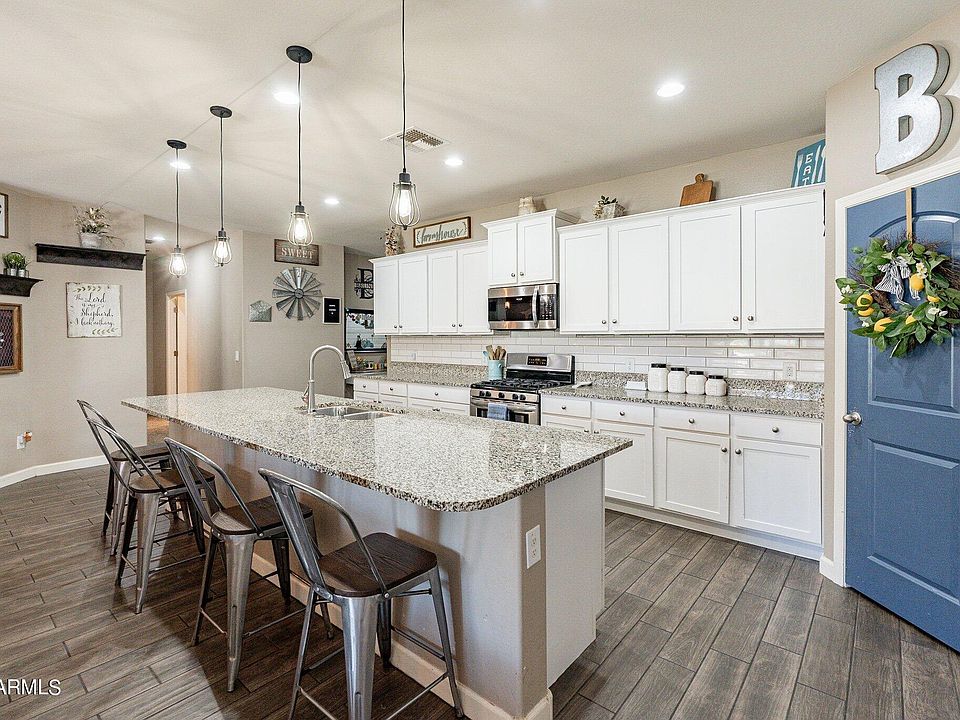 1st image of 30326 W COLUMBUS Avenue