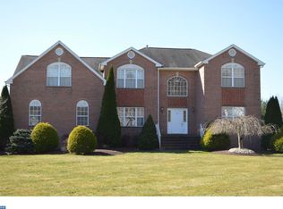 18 Roosevelt Way, Robbinsville, NJ 08691