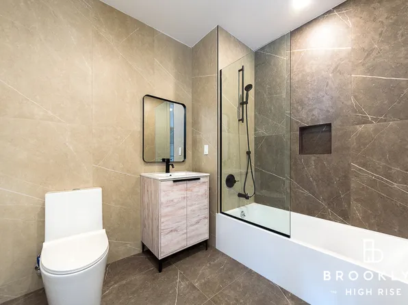 2258 Fulton Street image 11 of 16