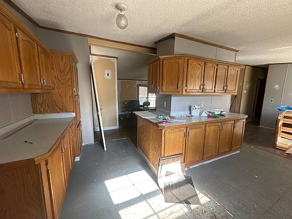 5th image of 815 W Douglas Rd #114