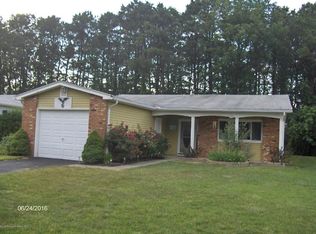 6 Lance Dr, Brick, NJ