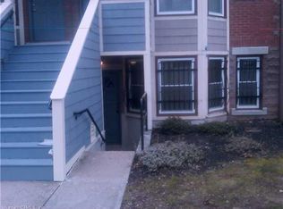 6 Franklin Ave APT B, Hartford, CT 06114