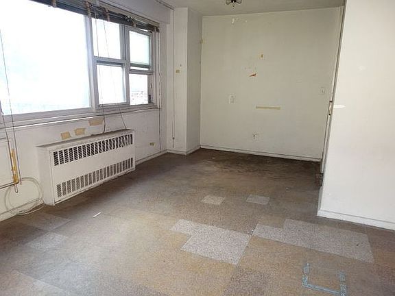 4th image of 448 Neptune Ave Unit 2N