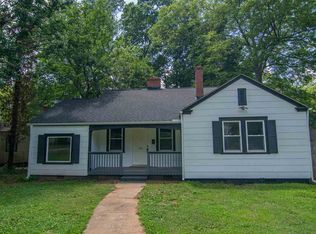 134 Cambridge Cir, Spartanburg, SC 29306