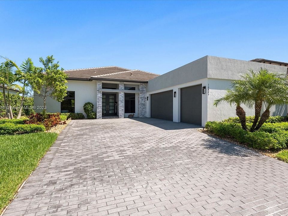 1st image of 10805 Estuary Dr