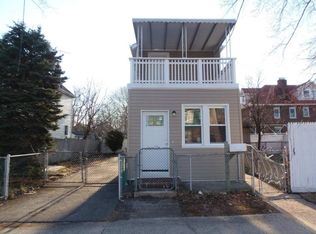 9912 217th St, Jamaica, NY 11429