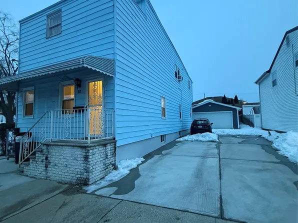 33 Kingston Ave Floor 1, Floral Park, NY 11001