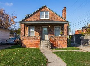 22537 Piper Ave, Eastpointe, MI 48021