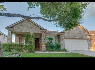 3035 Fall Crest Dr, San Antonio, TX 78247