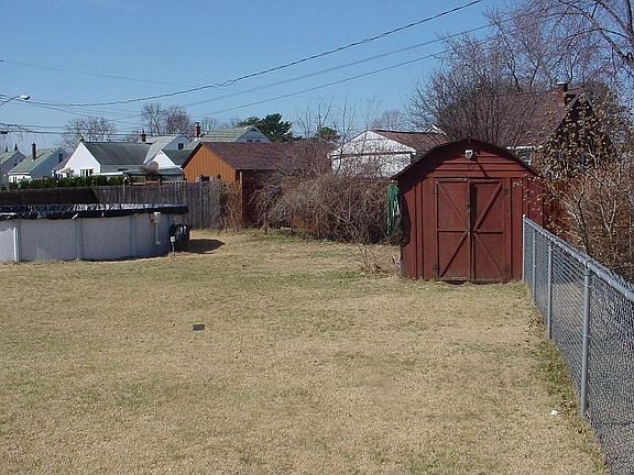 Side yard