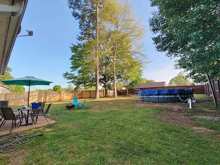 Loblolly Dr — Photo 2