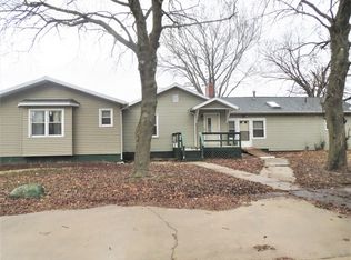 2121 Riverview Rd, Rock Falls, IL 61071