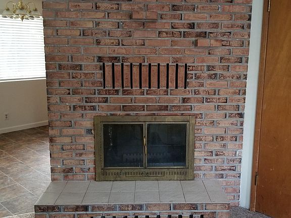 5th image of 17220 Spruce Way