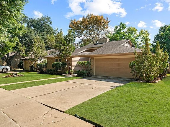 2nd image of 3126 Frontier Dr