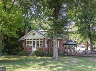 429 S Lewis Rd, Royersford, PA 19468