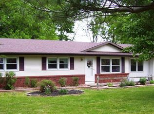 1420 Sand Ridge Rd, Bowling green, OH 43402