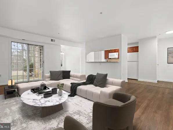 2061 Alice Ave APT 103, Oxon Hill, MD 20745