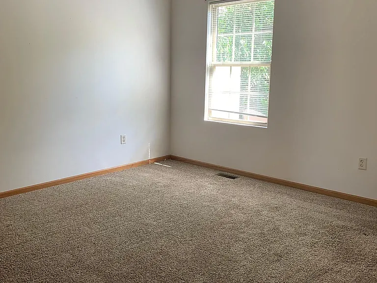 Bedroom similar unit