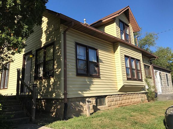 2nd image of 1914 N Hollywood Ave