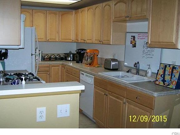 3rd image of 1047 W Francis St APT E