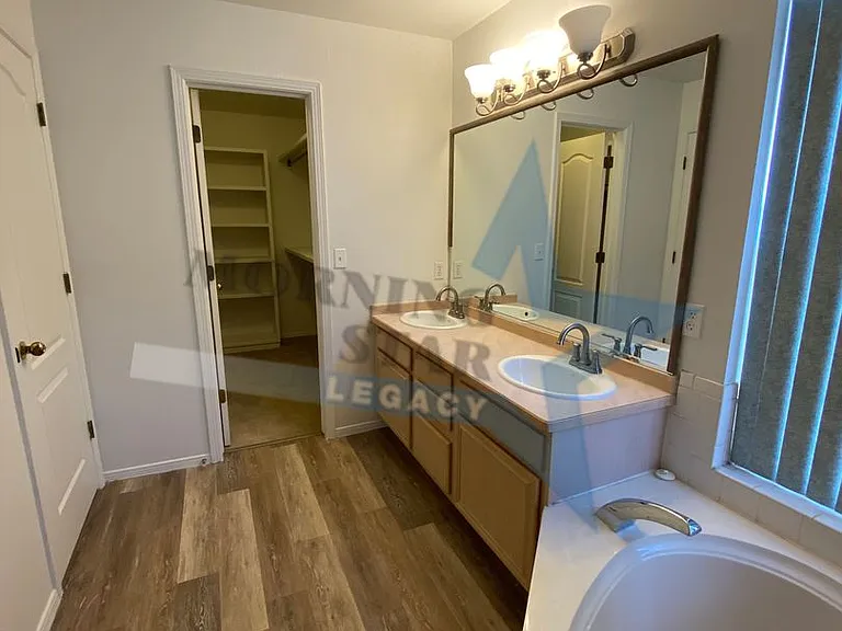 703 City View Dr — Photo 26