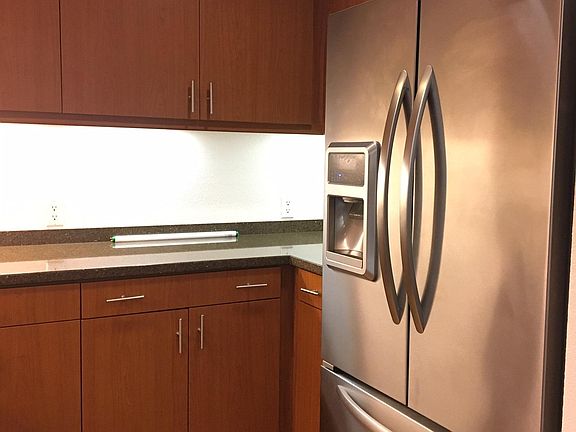 4th image of 10745 N De Anza Blvd Unit 214