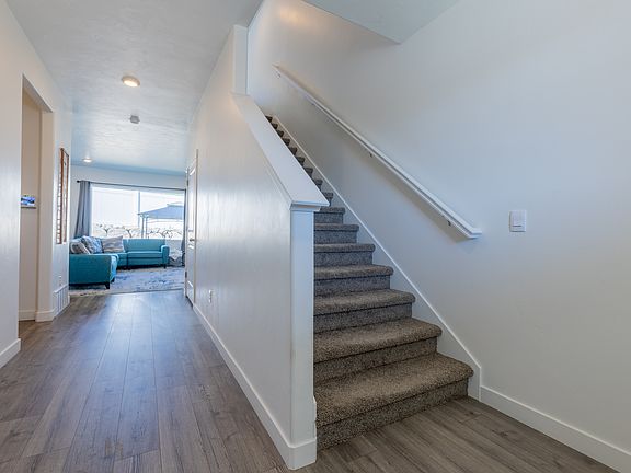 5th image of 8813 W Alluvial Dr